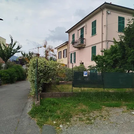 Apartment Handy Location