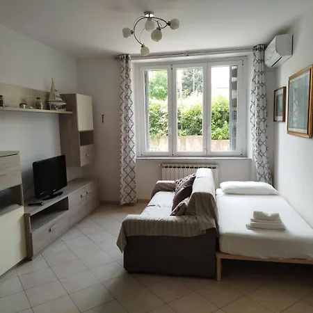 Handy Location Специя